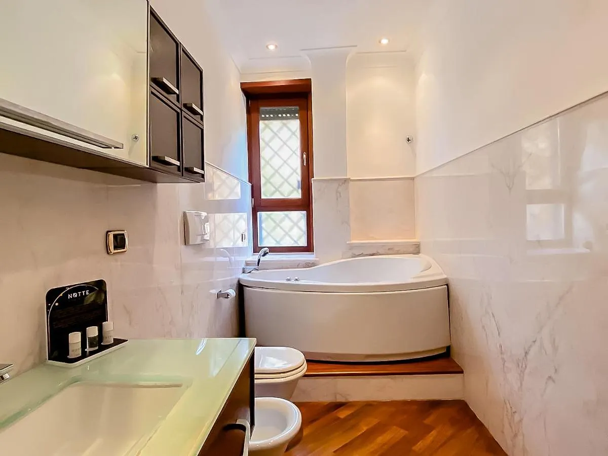 Apartmán Piramide Luxury Suite Colosseum Řím