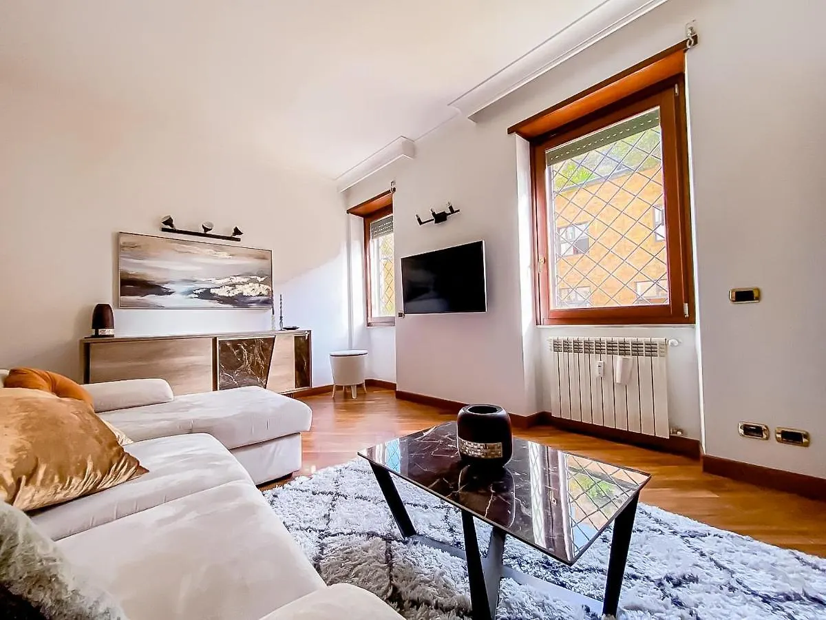 Piramide Luxury Suite Colosseum Rome 0*,  Italy