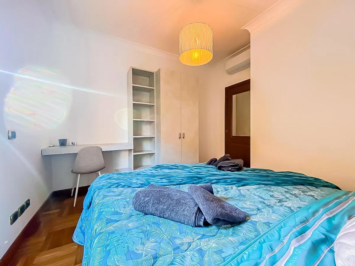 Piramide Luxury Suite Colosseum Rome 0*,