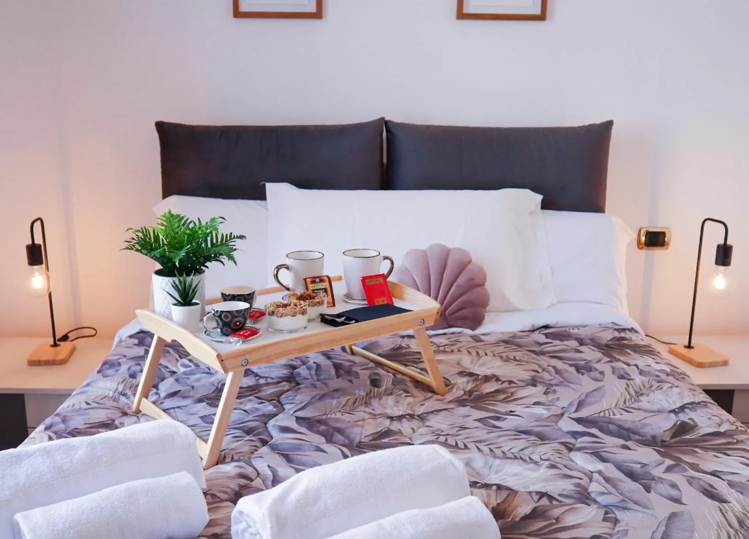 Apartment Piramide Luxury Suite Colosseum Rome