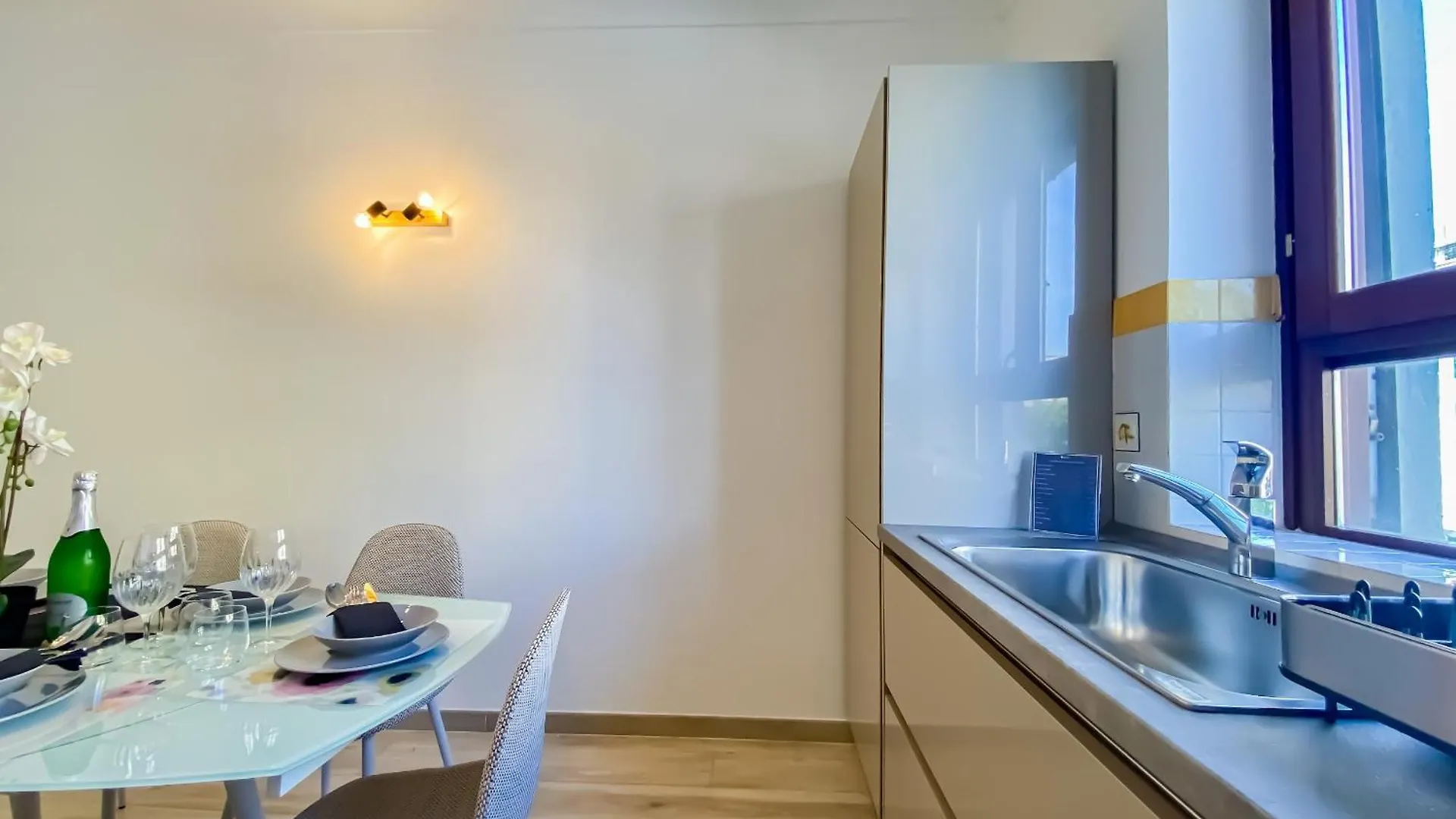 Apartment Piramide Luxury Suite Colosseum Rome