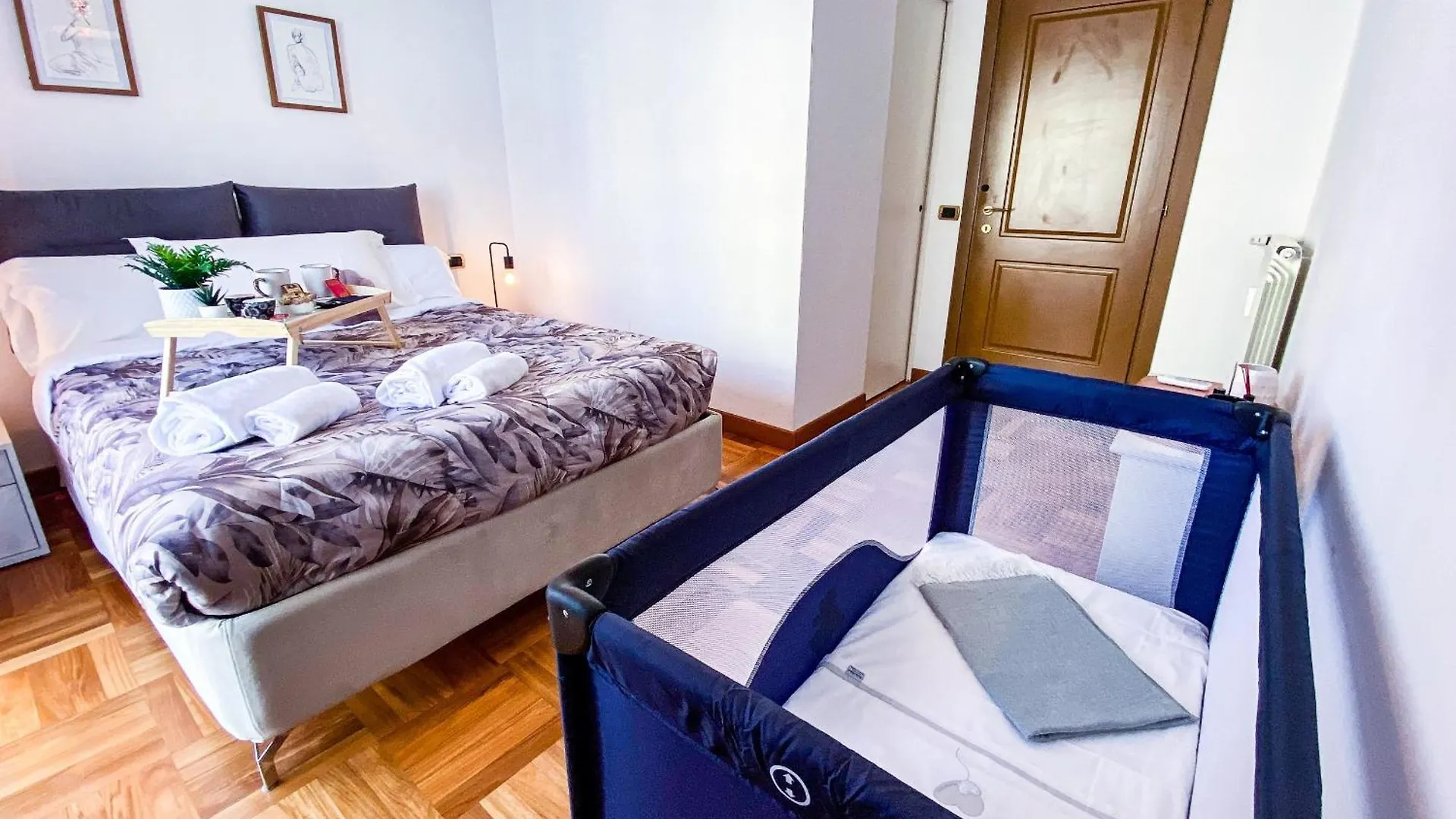 Apartment Piramide Luxury Suite Colosseum Rome Italy