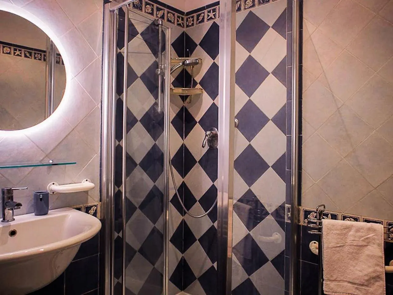 Piramide Luxury Suite Colosseum Rome